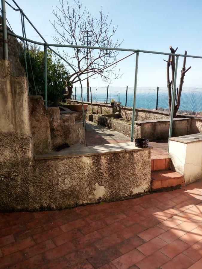 Ferienwohnung Casa Picasso Genua Exterior foto